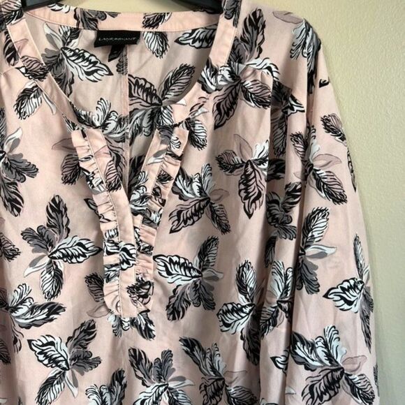 Lane Bryant size 28 long sleeve top - Picture 2 of 6